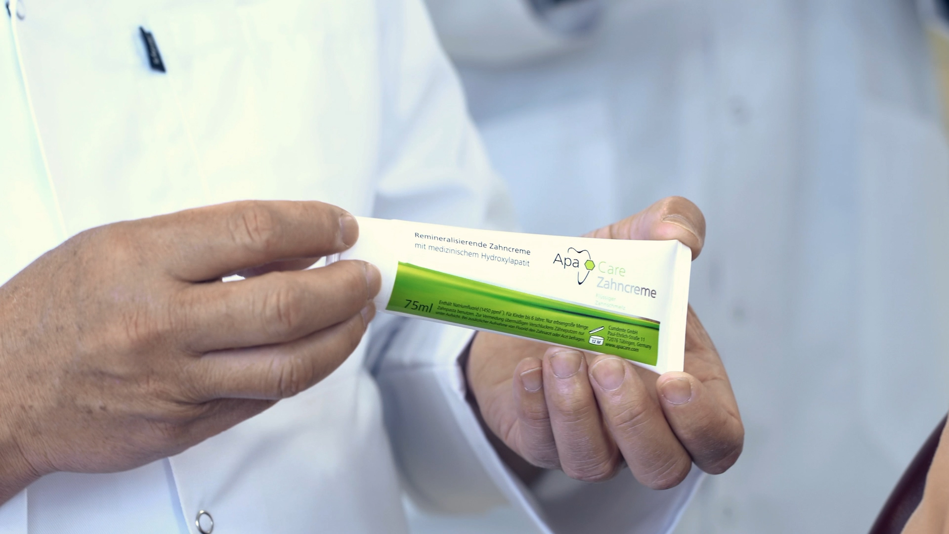 Dentifrice reminéralisant avec molle liquide