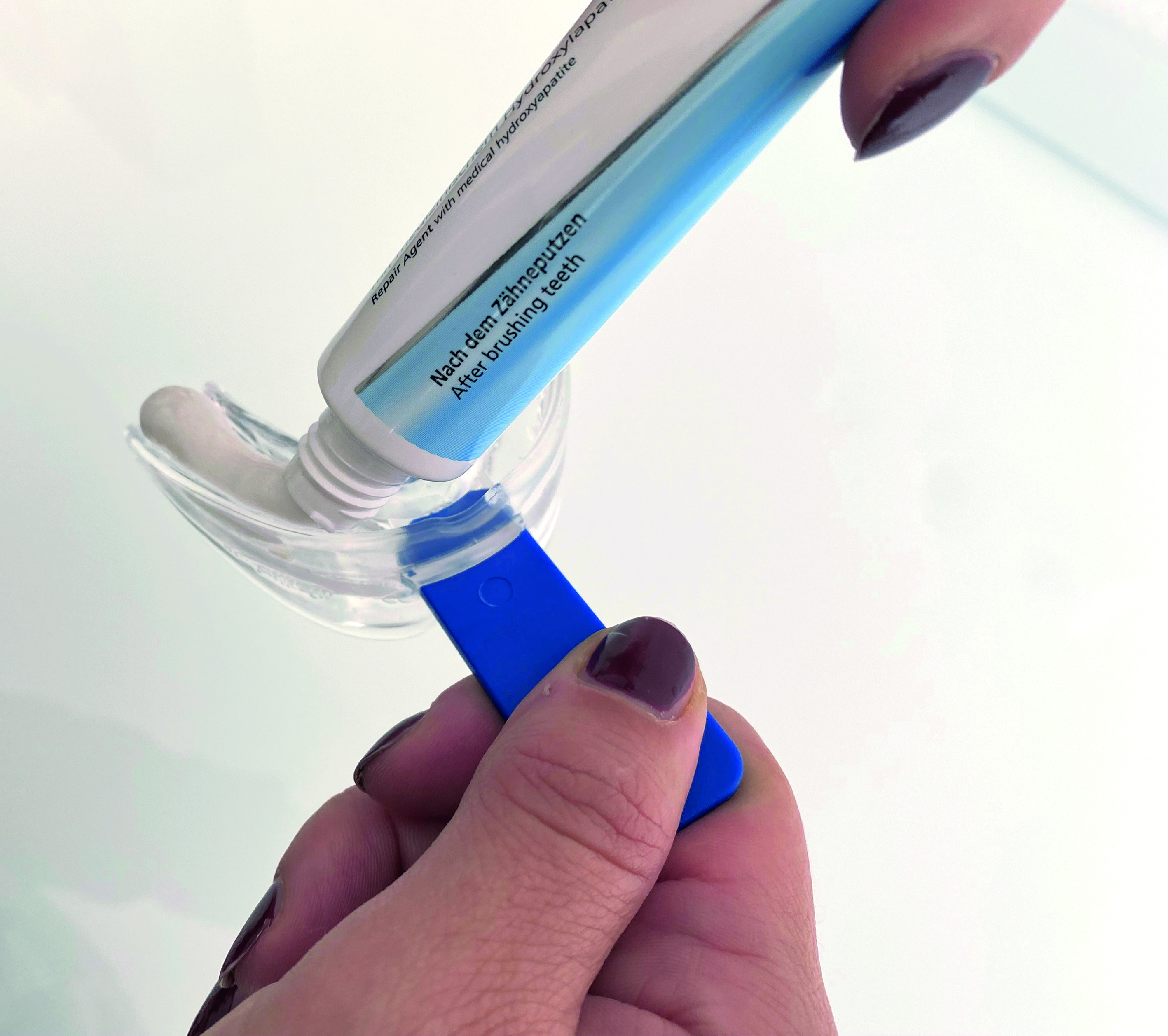 Attelle de réparation pour dents, monobloc
